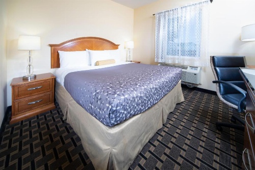 Mt. Rose Hotel image 11